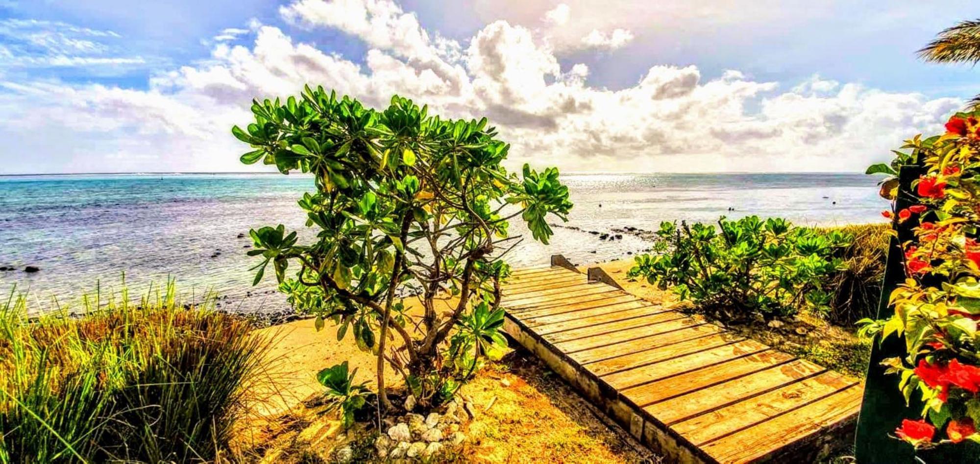 Moorea - Fare Taina Iti Haapiti Luaran gambar